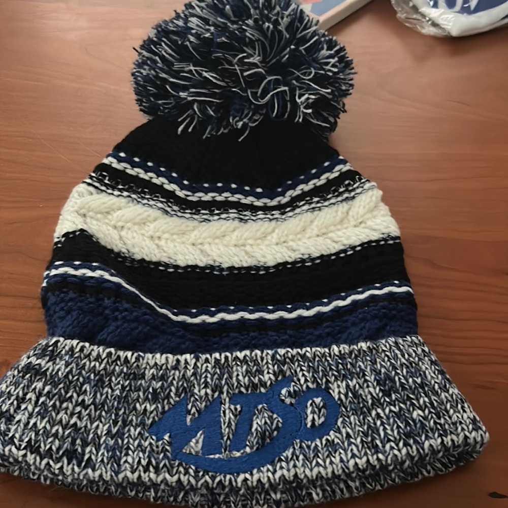 Pom Pom Hat